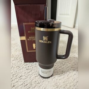 Stanley Quencher H2.0 Tumbler Chocolate Gold